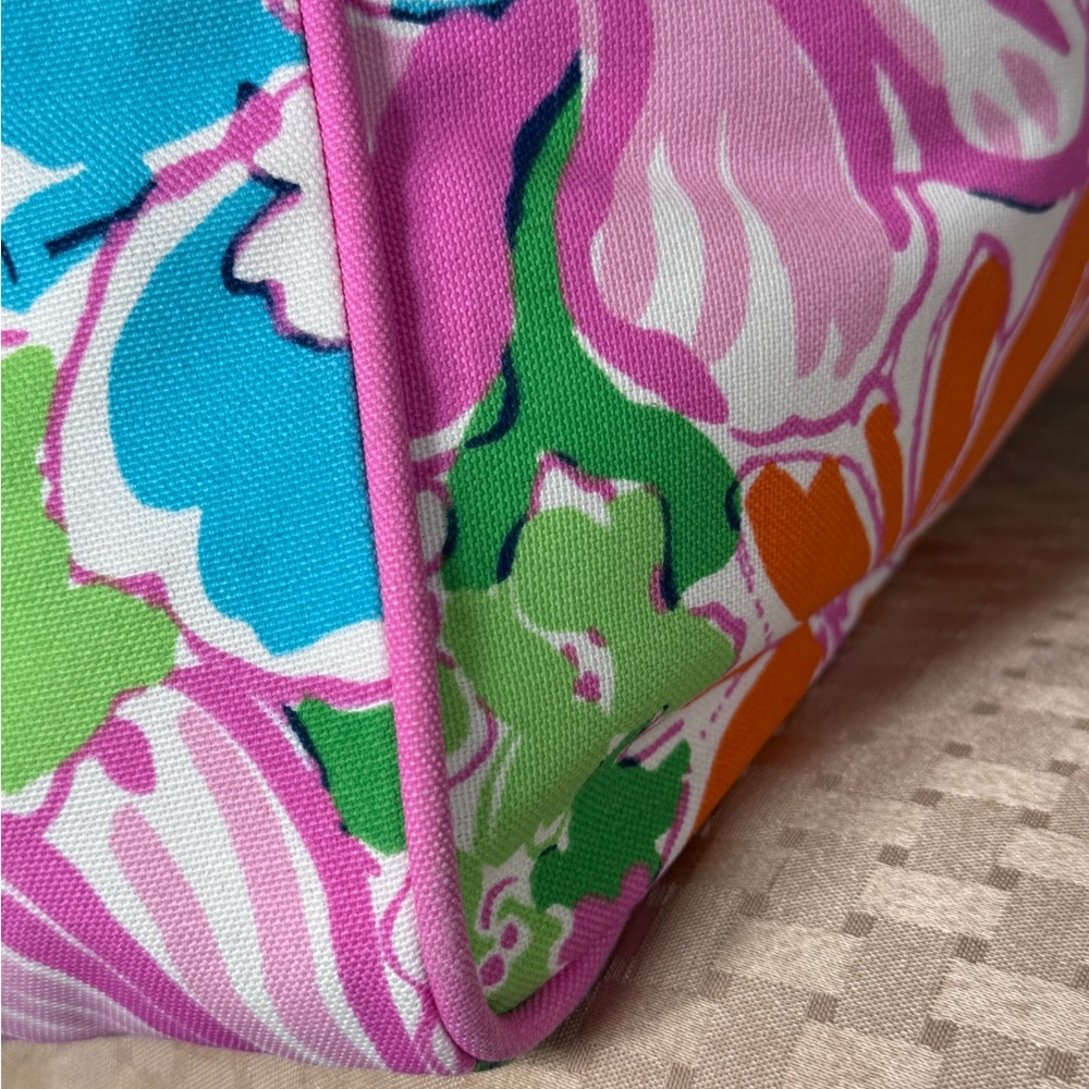 NEW Lilly Pulitzer Target Nosey Posey Floral Indoor Outdoor Floor Cushion Pillow - Picture 13 of 16